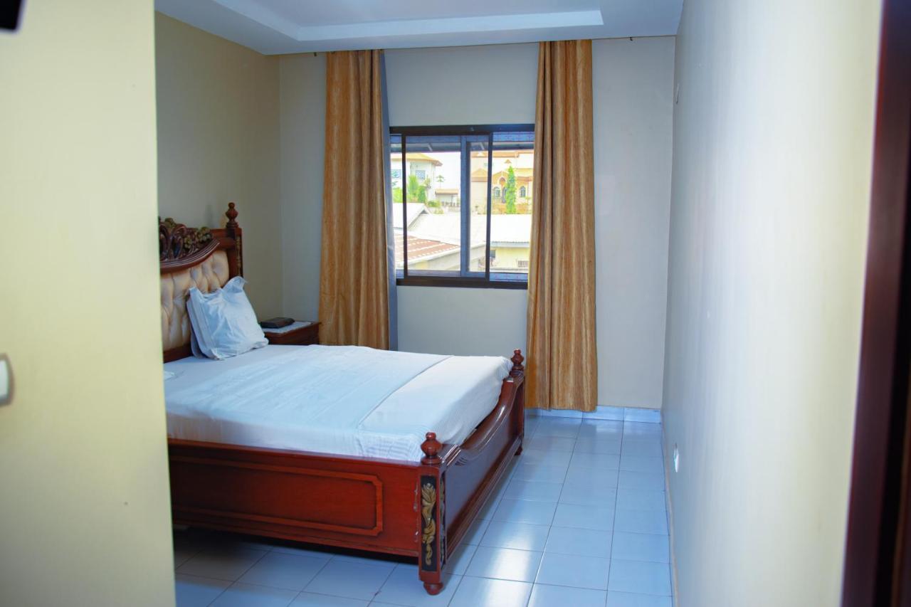 Residence Des 7 Collines Yaounde Exterior photo